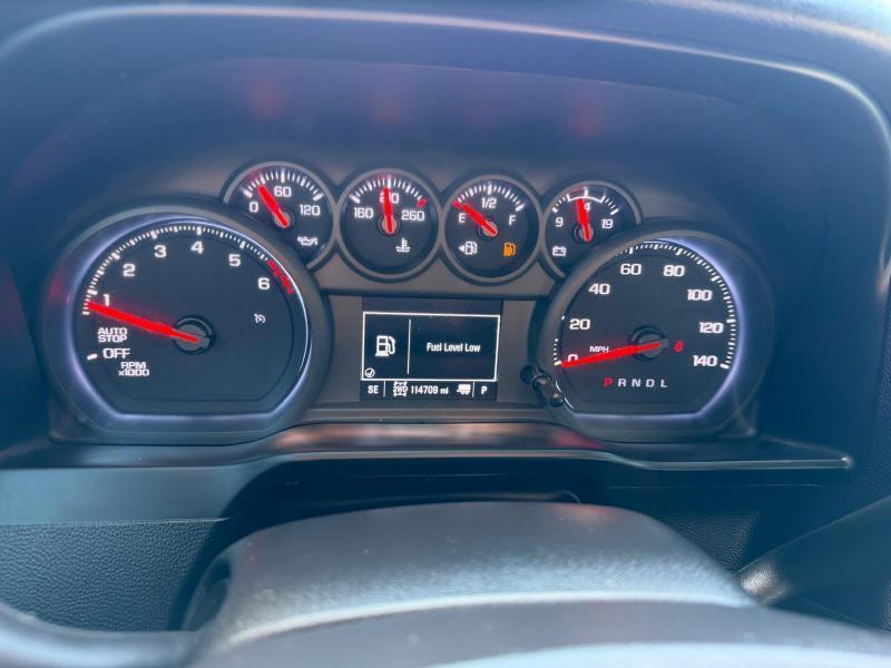 Chevrolet Silverado 1500 Custom Crew Cab 4WD 2023