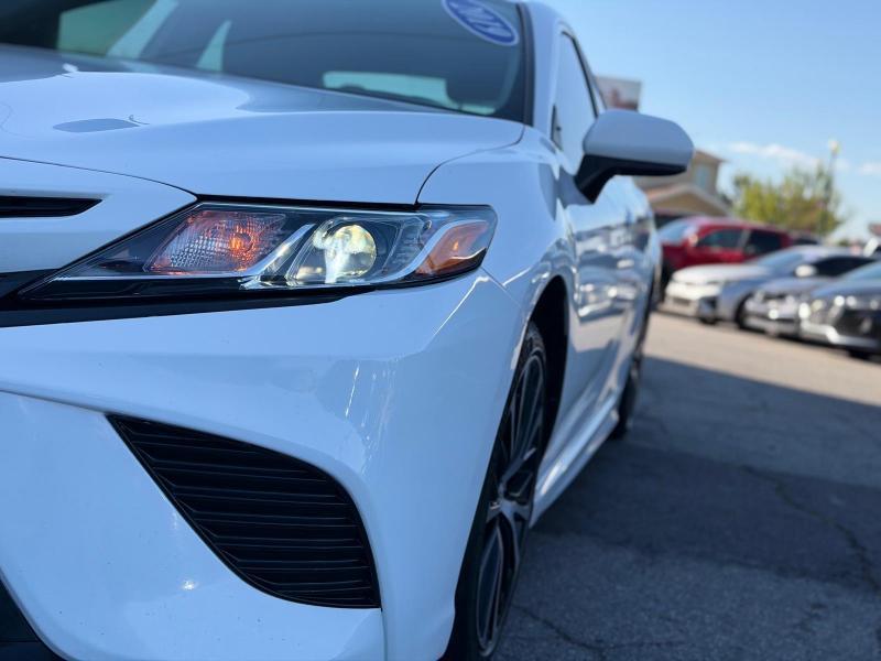 Toyota Camry XLE 2019