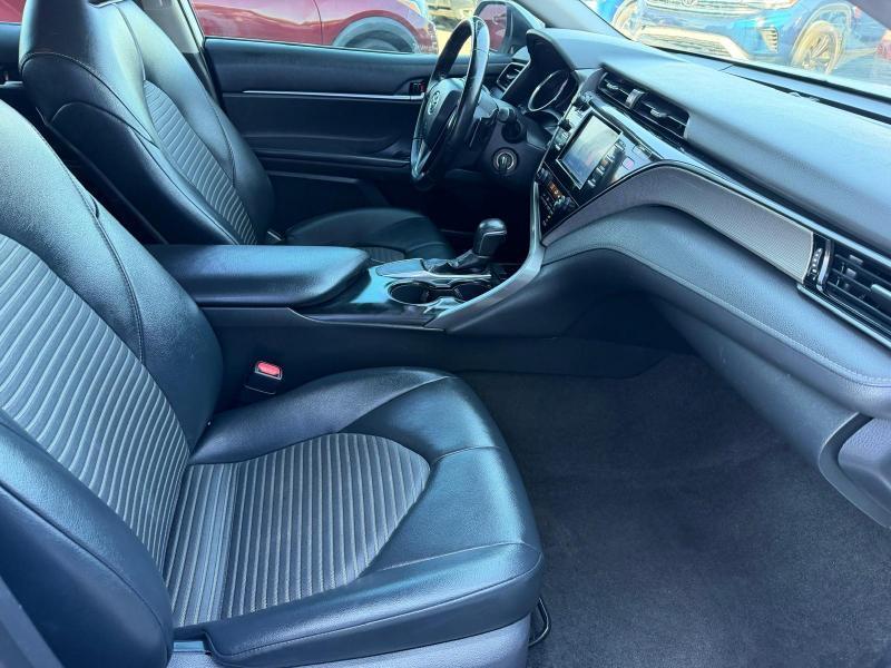 Toyota Camry XLE 2019