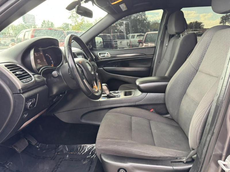 Jeep Grand Cherokee Laredo 4WD 2019