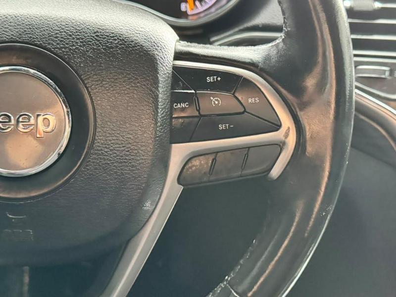 Jeep Grand Cherokee Laredo 4WD 2019