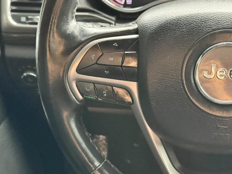 Jeep Grand Cherokee Laredo 4WD 2019