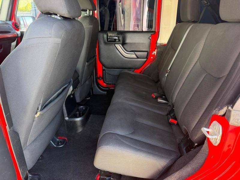 Jeep Wrangler Unlimited Sport 4WD 2015