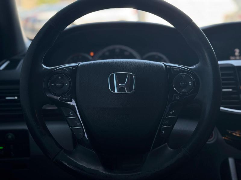 Honda Accord EX-L Sedan V6 CVT w/ Honda Sensing 6-Spd AT 2016
