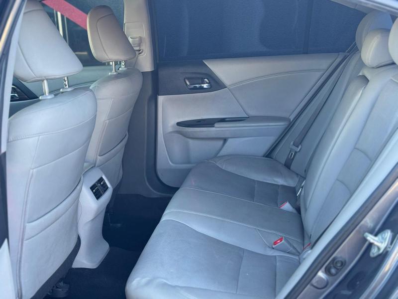 Honda Accord EX-L Sedan V6 CVT w/ Honda Sensing 6-Spd AT 2016