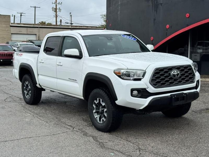 Toyota Tacoma SR5 Double Cab Long Bed V6 6AT 4WD 2021
