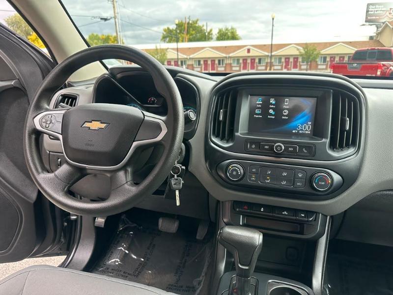 Chevrolet Colorado Work Truck Crew Cab 4WD Short Box 2017