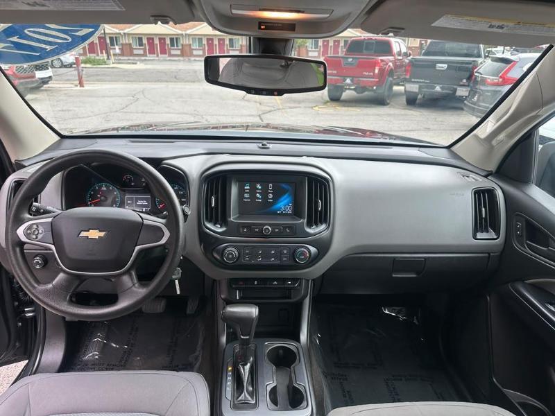 Chevrolet Colorado Work Truck Crew Cab 4WD Short Box 2017