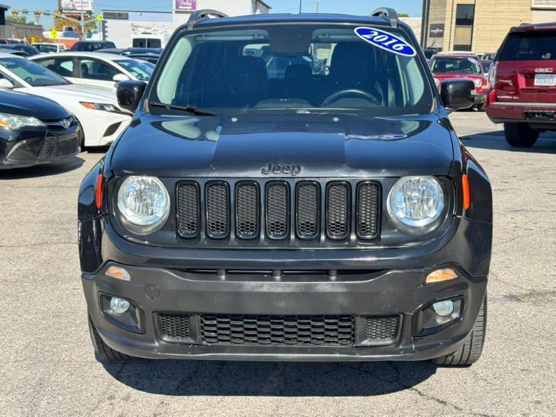 Jeep Renegade Latitude 4WD 2016