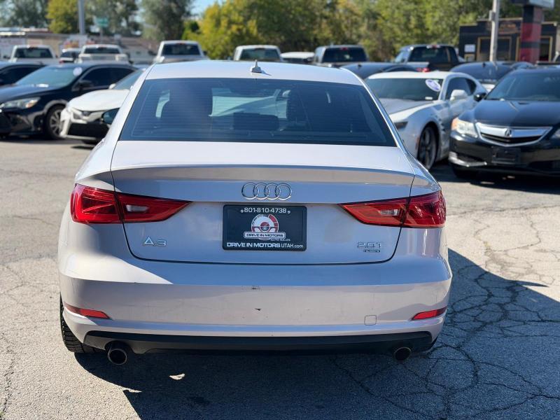 Audi A3 2.0T Premium Sedan quattro S tronic 2015