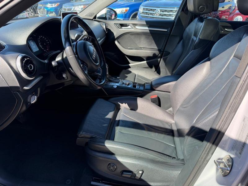 Audi A3 2.0T Premium Sedan quattro S tronic 2015