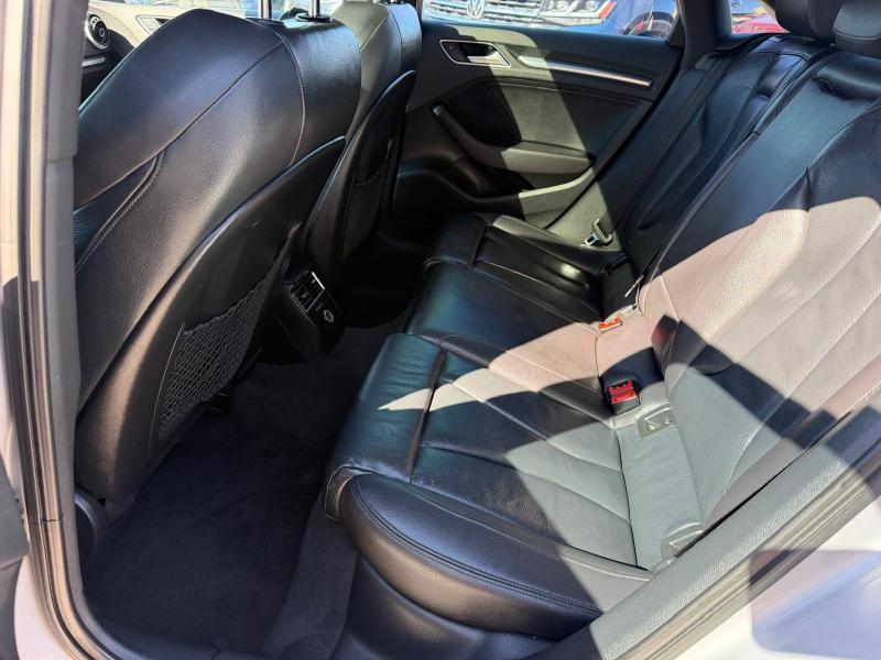 Audi A3 2.0T Premium Sedan quattro S tronic 2015