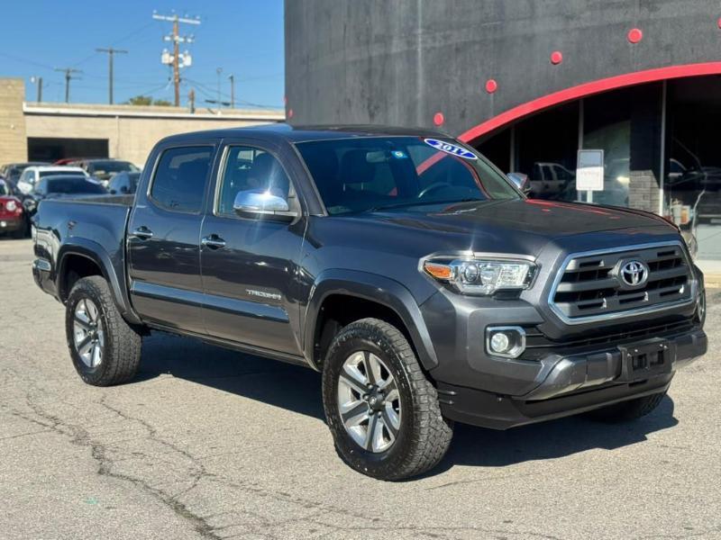 Toyota Tacoma Limited Double Cab V6 6AT 4WD 2017