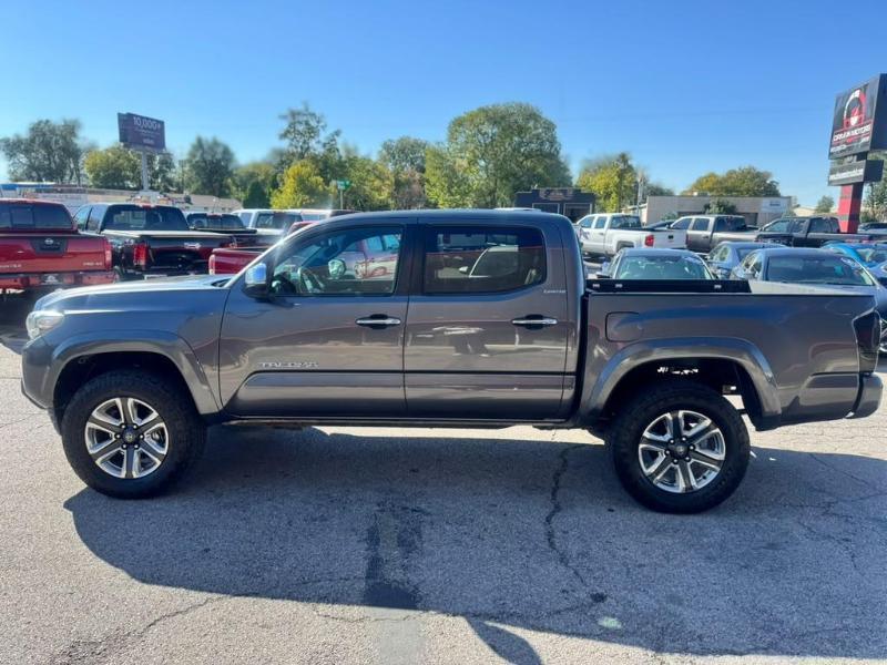 Toyota Tacoma Limited Double Cab V6 6AT 4WD 2017