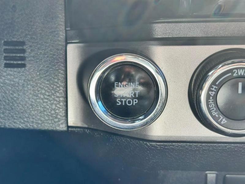 Toyota Tacoma Limited Double Cab V6 6AT 4WD 2017