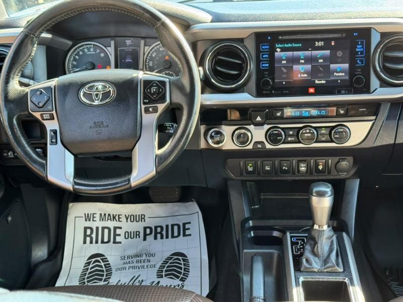 Toyota Tacoma Limited Double Cab V6 6AT 4WD 2017