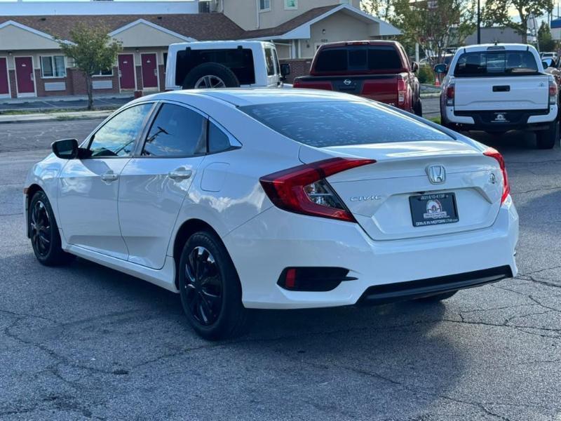 Honda Civic LX Sedan CVT 2017