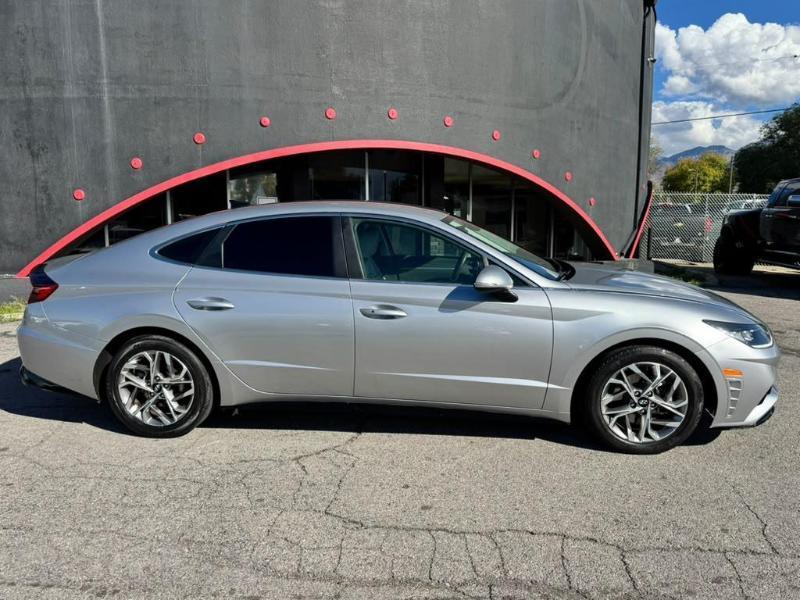Hyundai Sonata SEL 2020