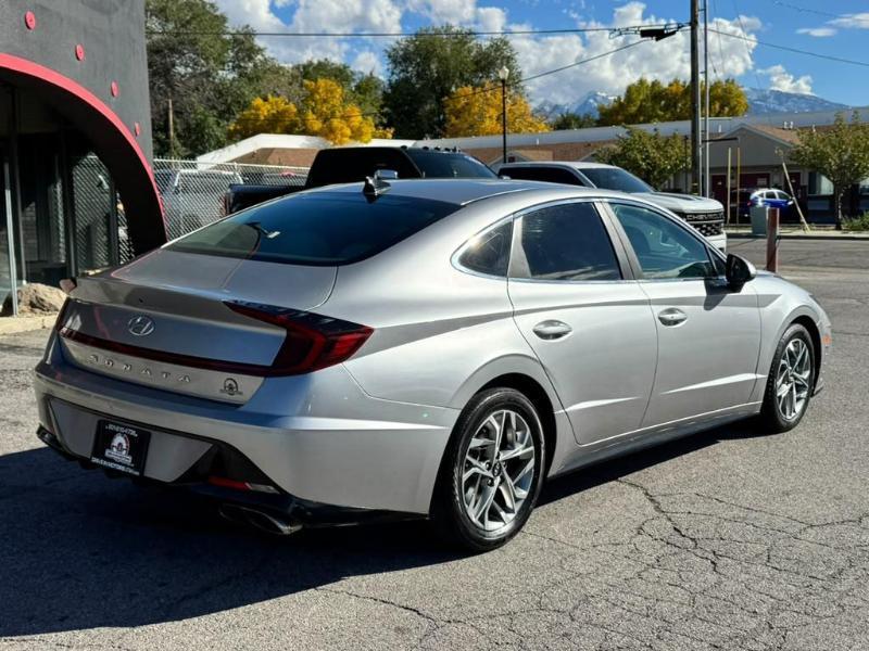Hyundai Sonata SEL 2020