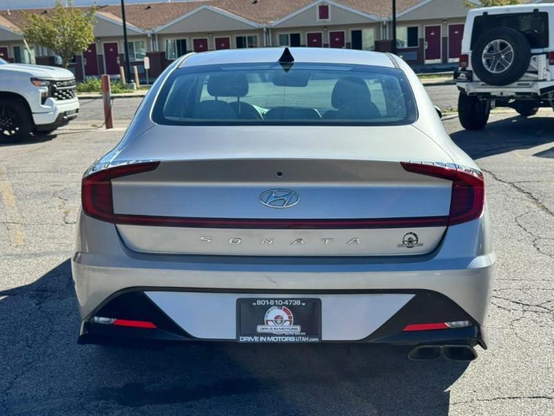 Hyundai Sonata SEL 2020