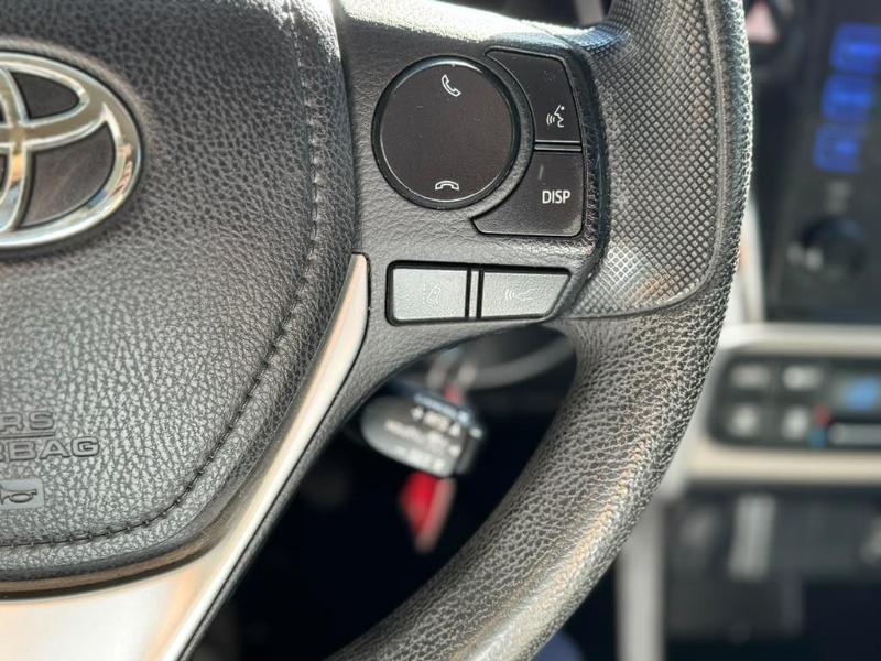 Toyota Corolla LE CVT 2017