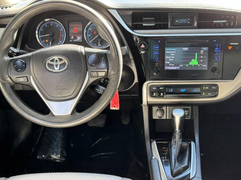 Toyota Corolla LE CVT 2017