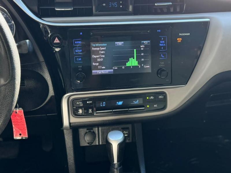 Toyota Corolla LE CVT 2017