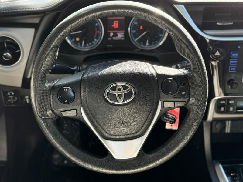 Toyota Corolla LE CVT 2017