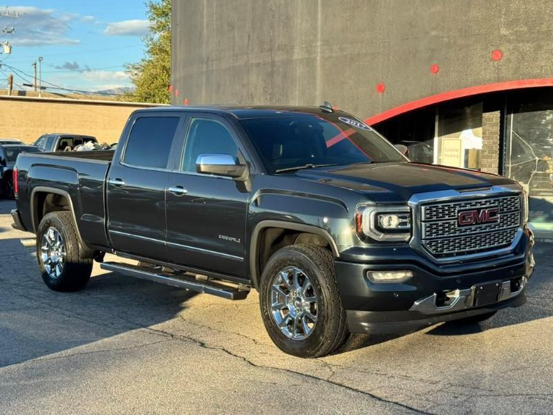 GMC Sierra 1500 Denali Crew Cab Short Box 4WD 2017