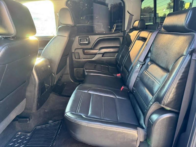 GMC Sierra 1500 Denali Crew Cab Short Box 4WD 2017