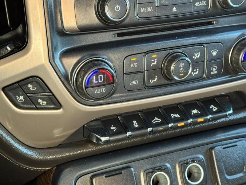 GMC Sierra 1500 Denali Crew Cab Short Box 4WD 2017