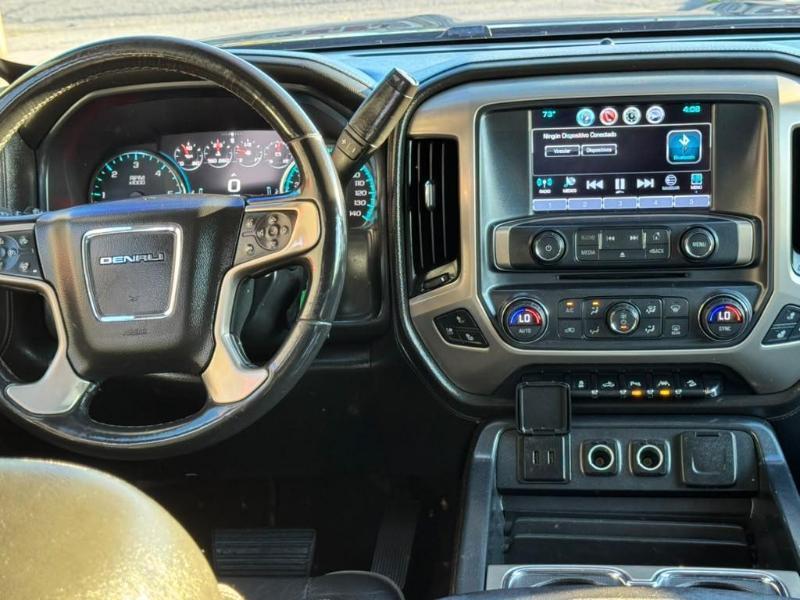 GMC Sierra 1500 Denali Crew Cab Short Box 4WD 2017