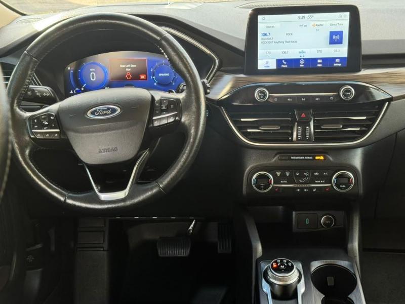 Ford Escape Titanium 4WD 2020