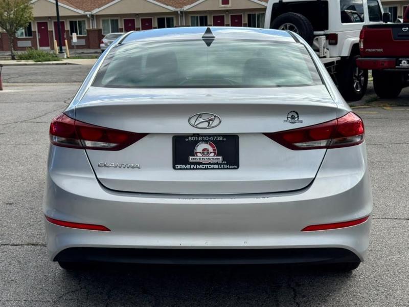 Hyundai Elantra Limited 2018