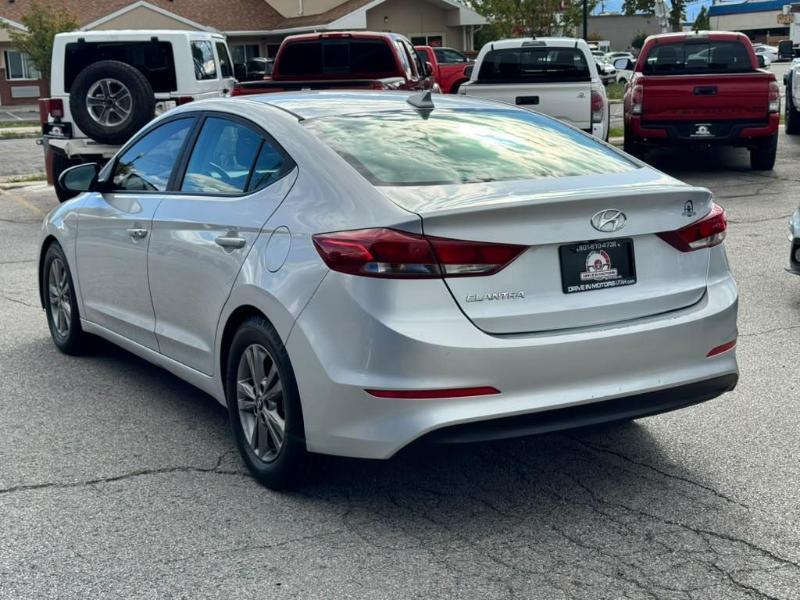 Hyundai Elantra Limited 2018