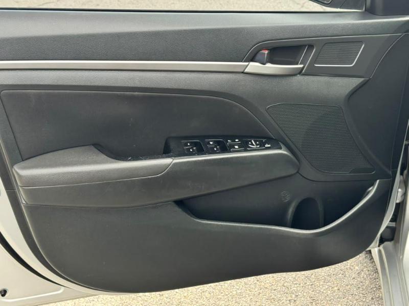 Hyundai Elantra Limited 2018