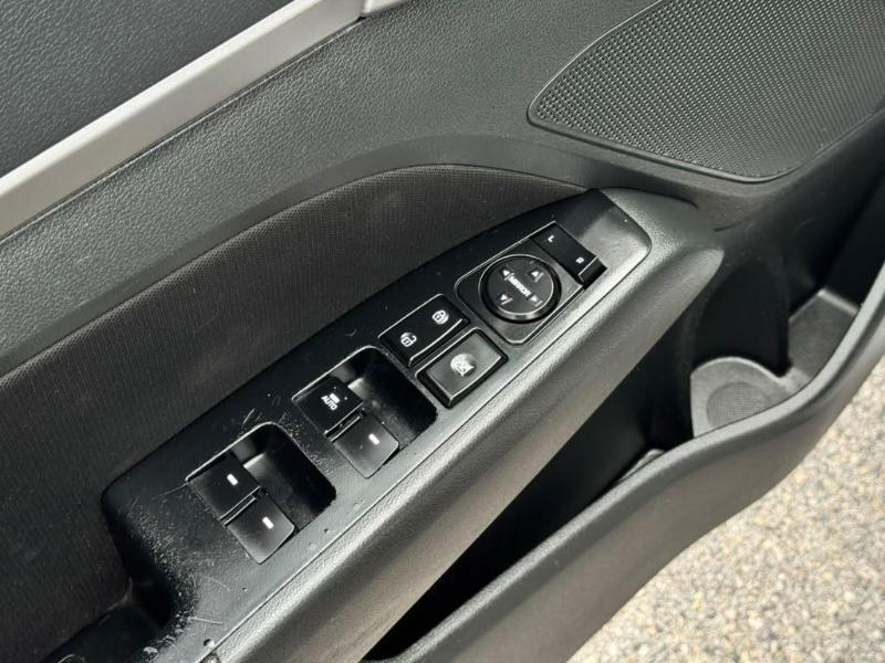 Hyundai Elantra Limited 2018