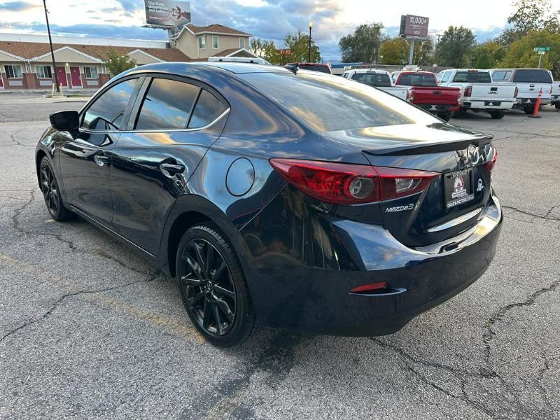 Mazda MAZDA3 s Touring AT 4-Door 2018