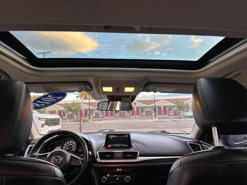 Mazda MAZDA3 s Touring AT 4-Door 2018