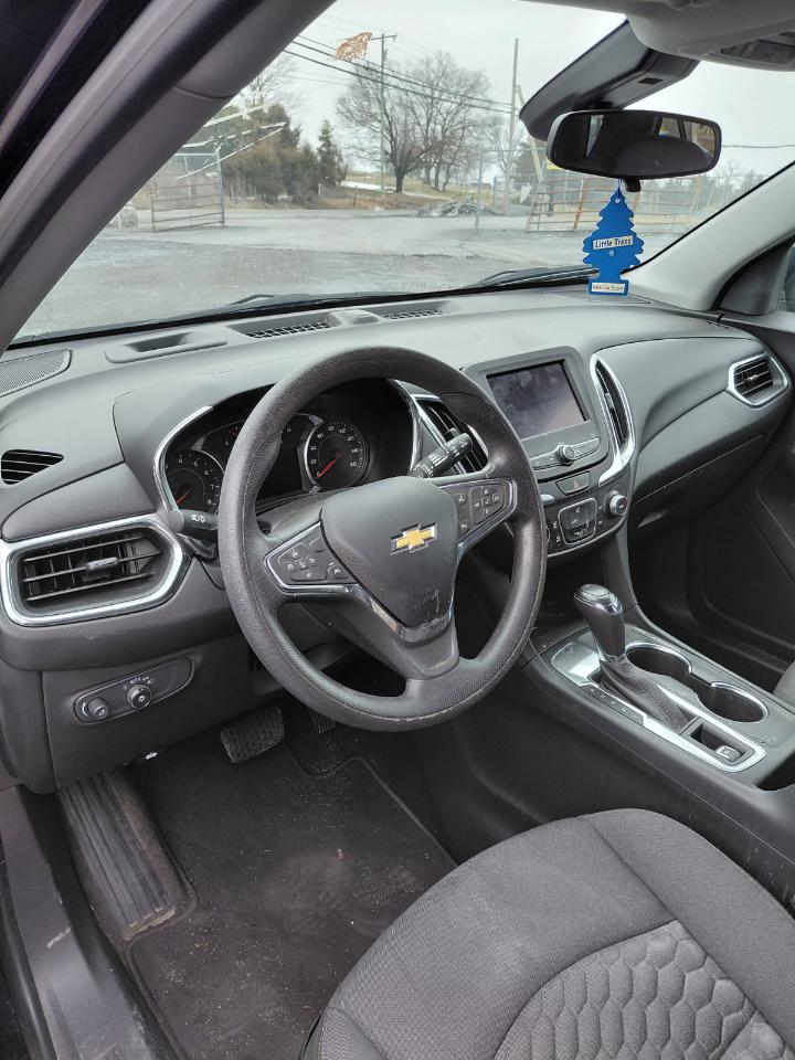 Chevrolet Equinox LS FWD 2022