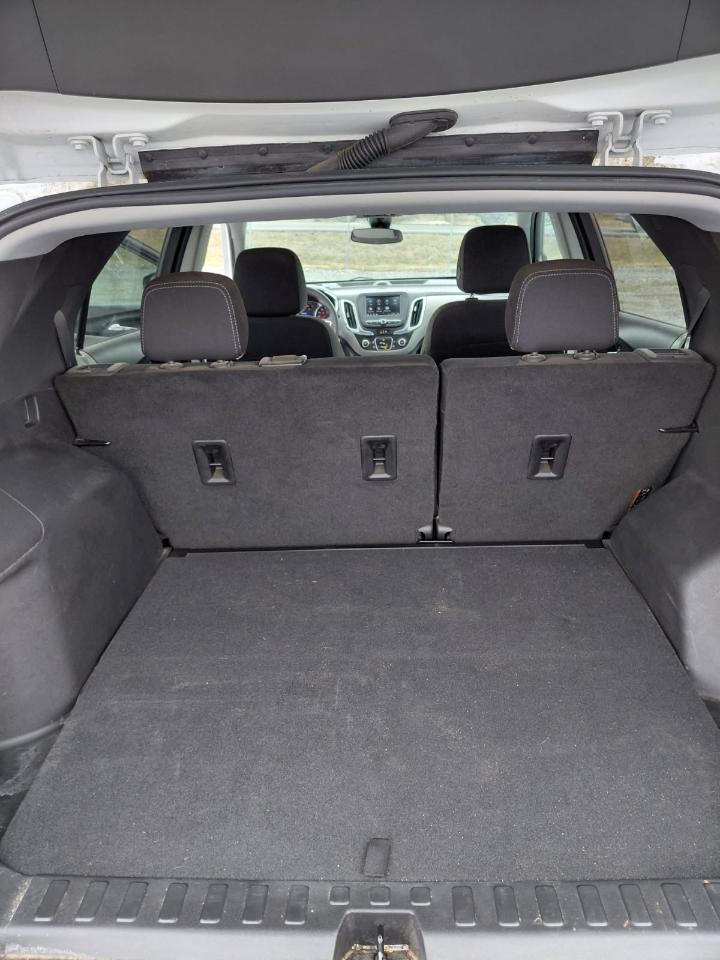 Chevrolet Equinox LS FWD 2022