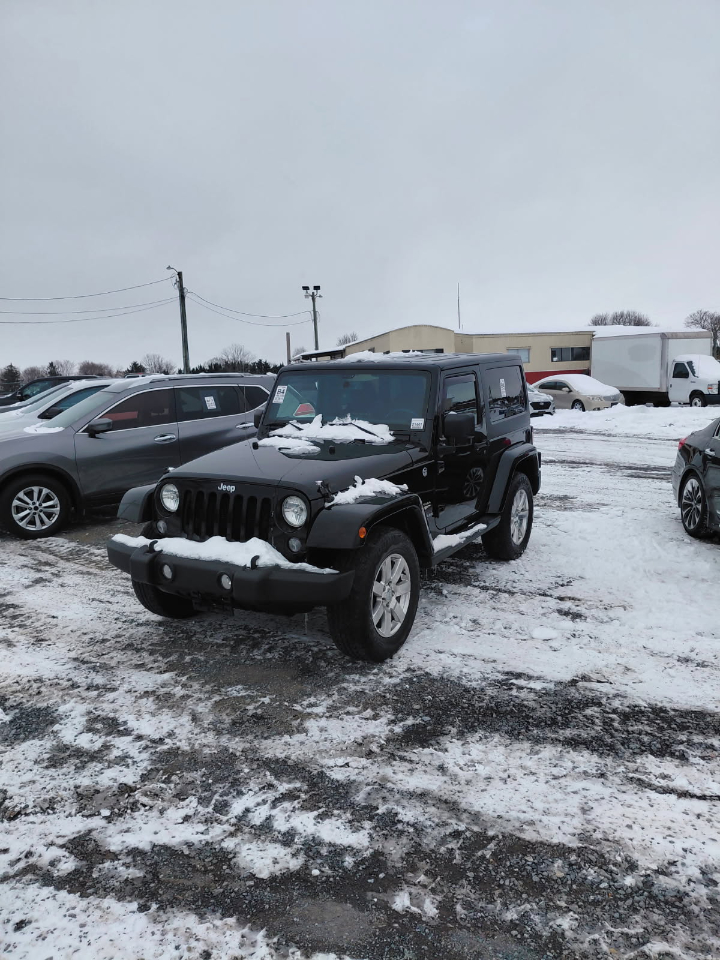 Jeep Wrangler Sahara 4WD 2015