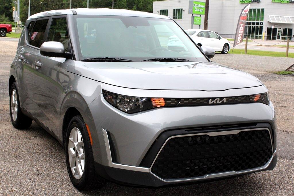 2024 Kia Soul LX photo 9