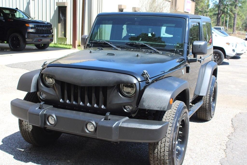 Jeep Wrangler 4WD 2dr Sport 2016