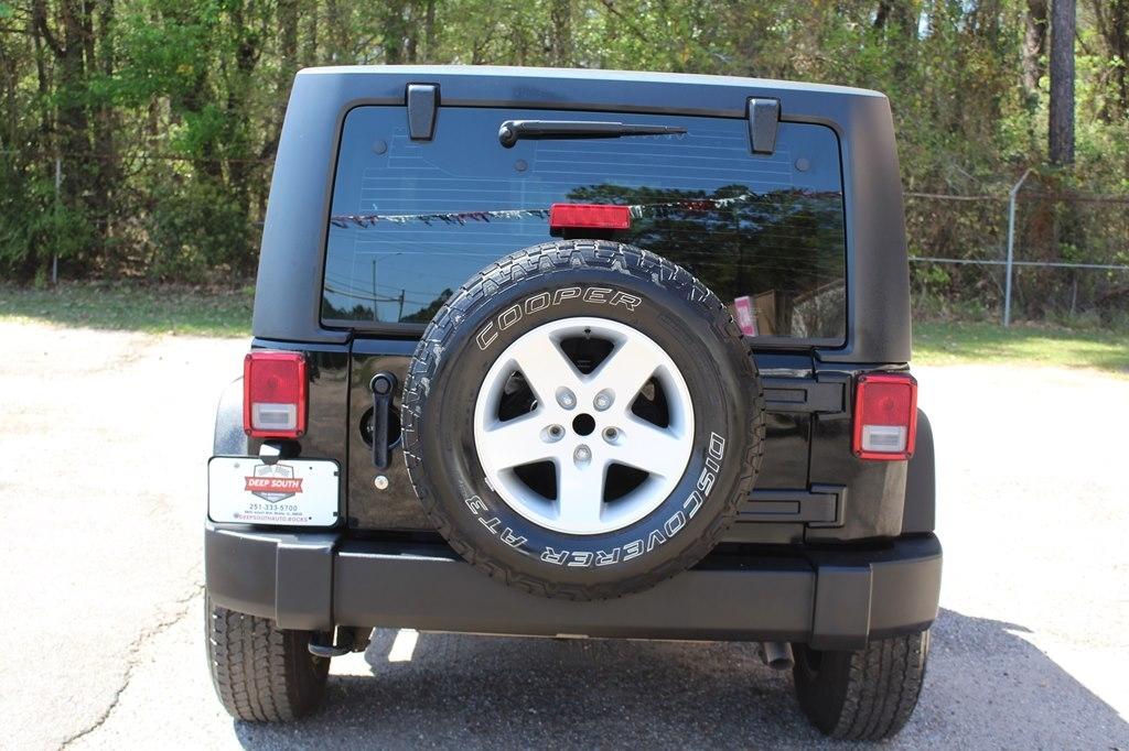 Jeep Wrangler 4WD 2dr Sport 2016