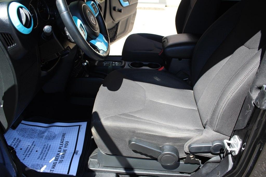 Jeep Wrangler 4WD 2dr Sport 2016