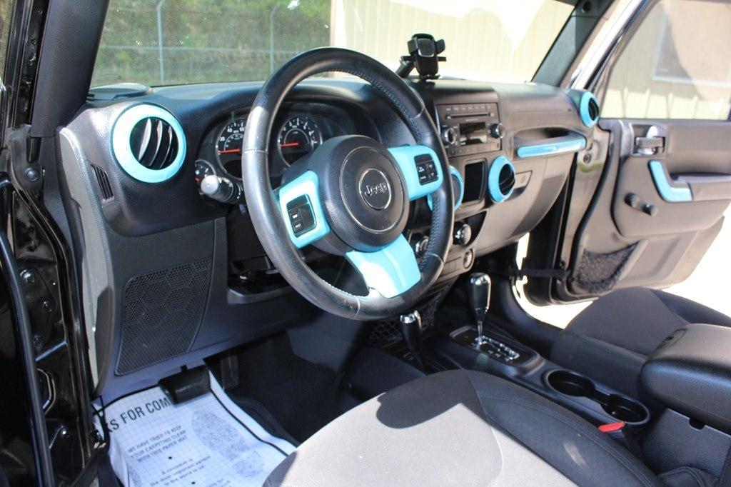 Jeep Wrangler 4WD 2dr Sport 2016