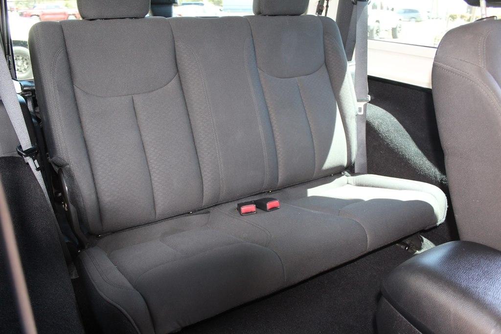 Jeep Wrangler 4WD 2dr Sport 2016