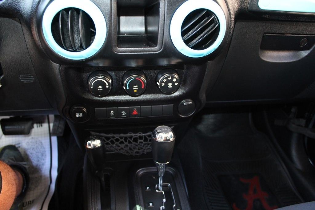 Jeep Wrangler 4WD 2dr Sport 2016