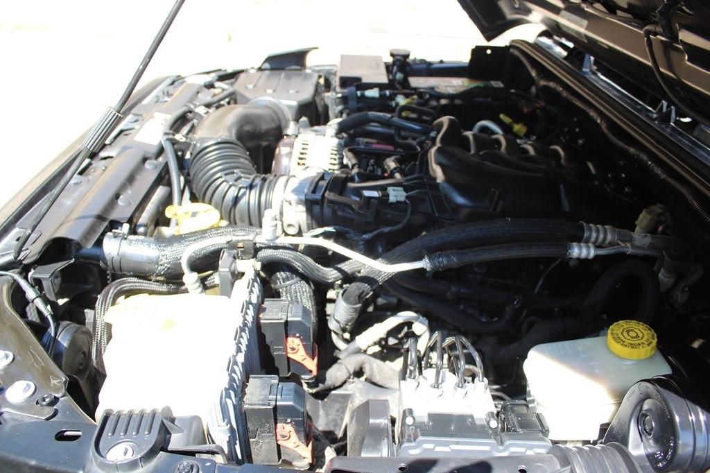 Jeep Wrangler 4WD 2dr Sport 2016